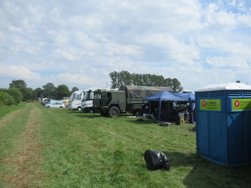 camion acampada en wacken 2022